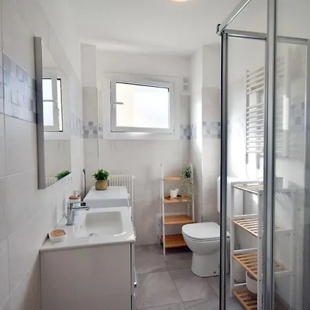 Le Cap Bleu Front De Mer Vue Exceptionnelle Wifi Apartament
